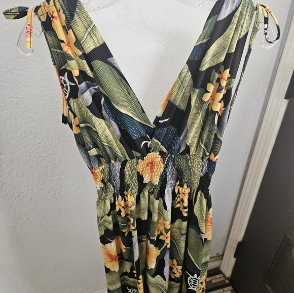 S&S Aloha Dress Size L - Picture 12 of 16